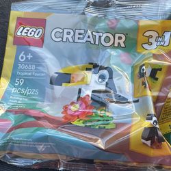 LEGO Creator 3-in-1 Tropical Toucan 