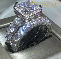 Wedding ring/engagement ring