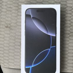iPhone 16 Pro Max