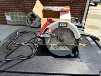 Skil 13 A 7-1/4” circular saw with chord