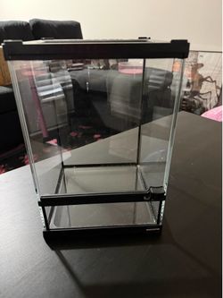 Reptile tank