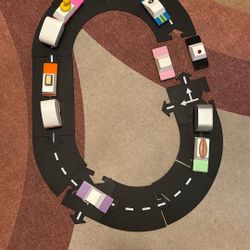 Candy lab Wooden Cars w/campers & track