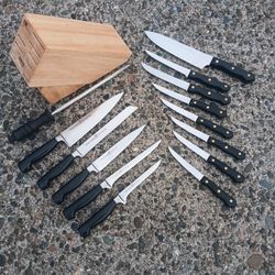 Zwilling J.A. Henckels Five  4 Star - 8 Others With Steal & Wood Block. For Pick Up Fremont Sea. No Low Ball Offers Please. No Trades. Yes I Have It 