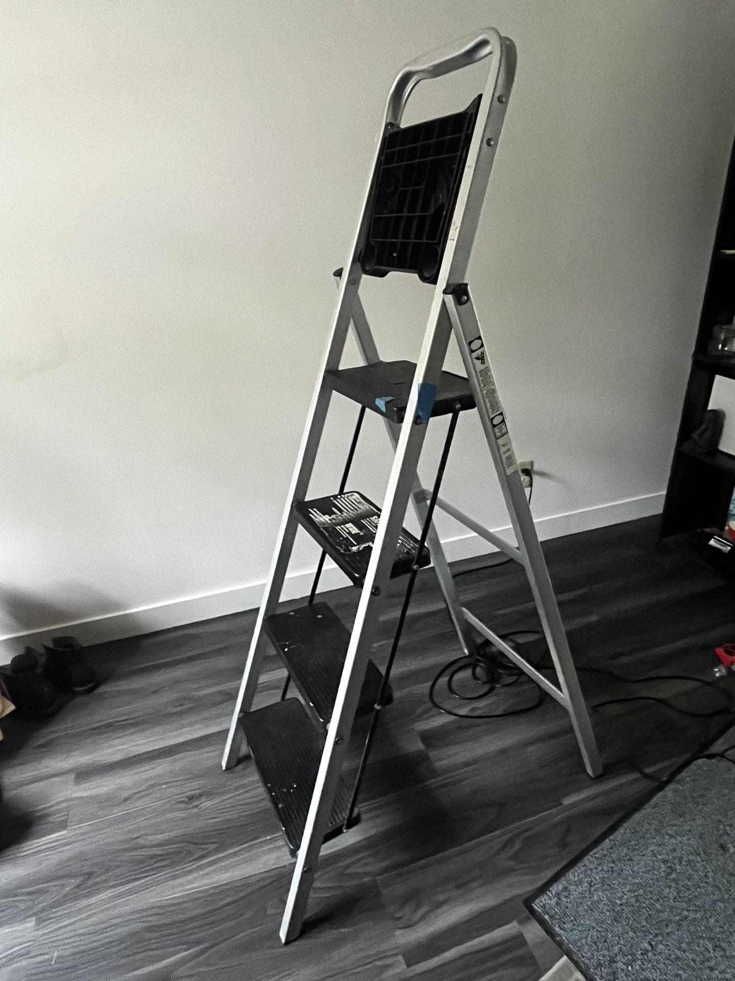 Step Ladder ( See Photos for Specs)