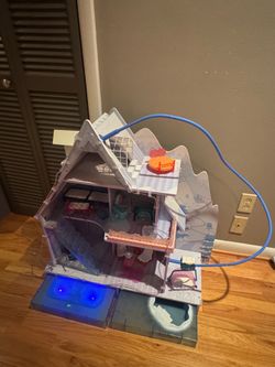 Ultimate L.O.L. Surprise Playset Bundle! (Winter Chalet, Plane, Glamper, Car)