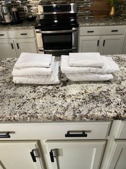 Twin sz sheet sets / Pickup South Denton only