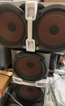 Small size hi fi speakers