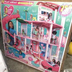 BARBIE DREAMHOUSE POOL PARTY DOLL HOUSE & PLAYSET 