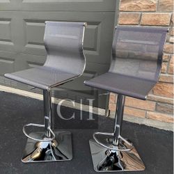 New 2 Gray Mesh Bar Stools 