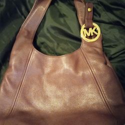 Rare Find. Michael Kors Hobo Purse. Like New!