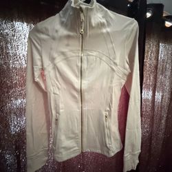 White Lululemon Define Jacket Size 6