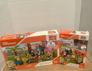 Despicable Me Minions building sets both included