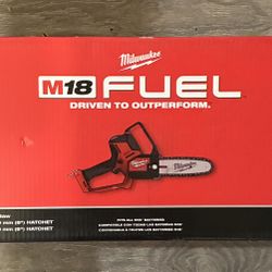 Milwaukee M18 FUEL 8” Pruning Saw (Tool Only)