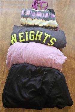 Plus Size Lane Bryant size 26/28 workout clothes