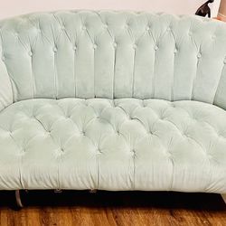 Tufted Light Blue antique Style Loveseat 