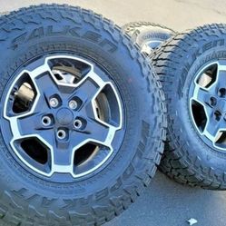 Jeep Gladiator MOJAVE Wrangler Rubicon Wheels Rims Tires 2023