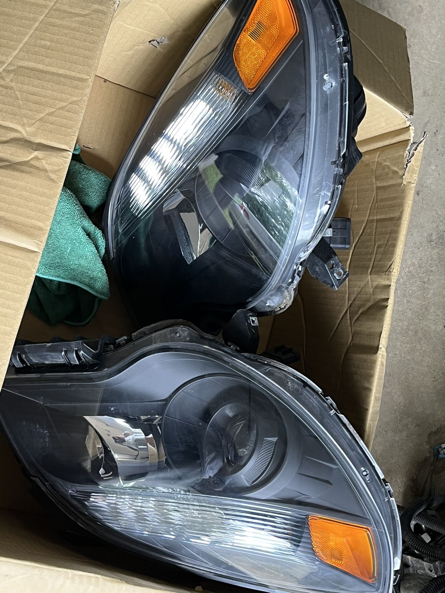 Chevy Equinox Headlights And Taillights