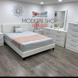 Bedroom Set ( Juego De Cuarto)💮Sold separately too💮Fast delivery
