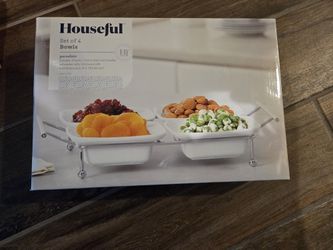 Brand New - Dish Set!