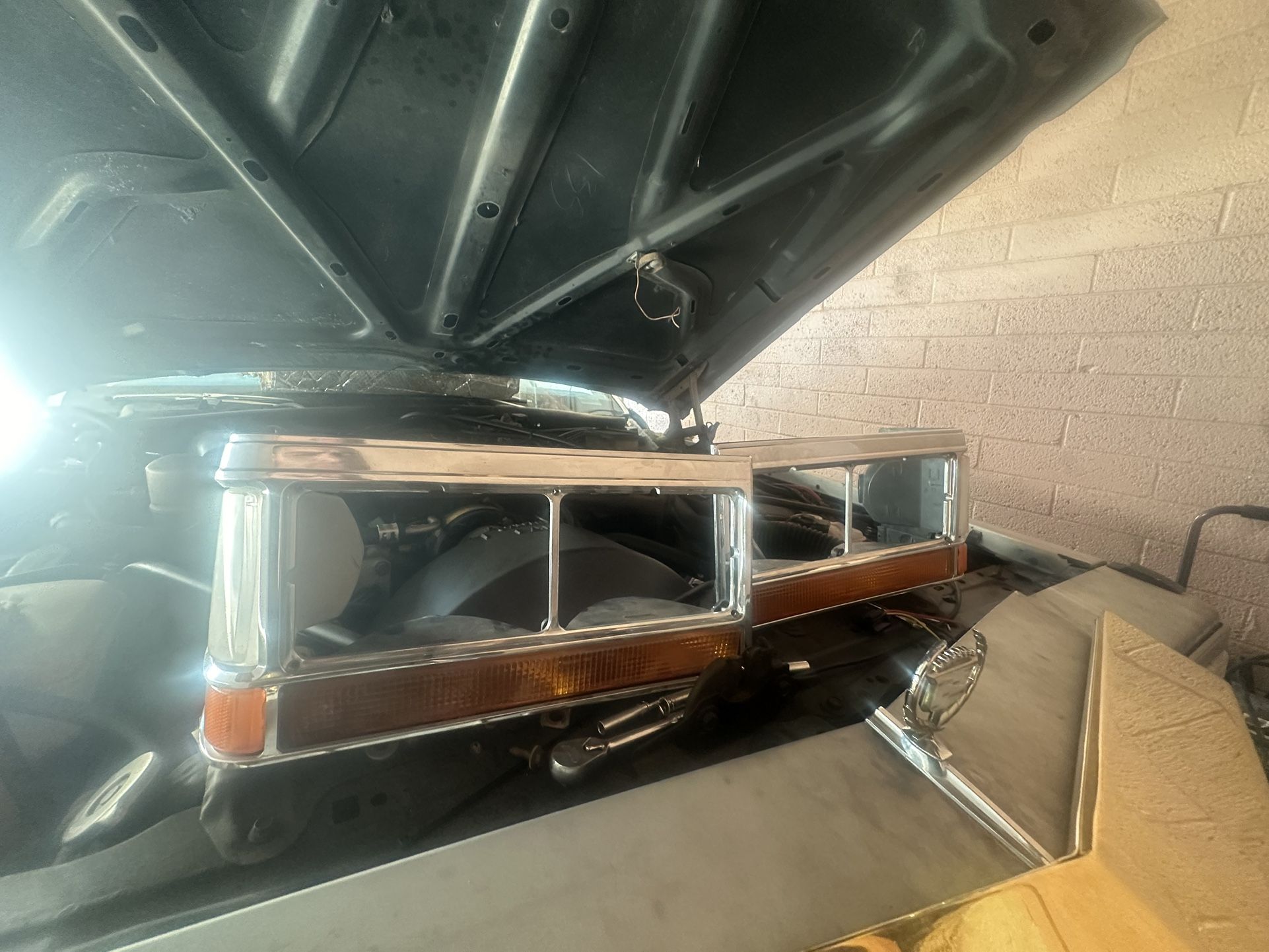 Cadillac 80s Headlight Bezel