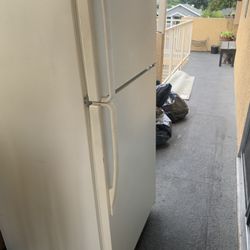 Whirlpool Refrigerator 