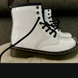 Doc Martens Boots
