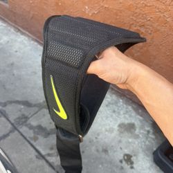 Nike Weightlifting Belt