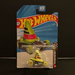 Hot Wheels TH Cone Shaker