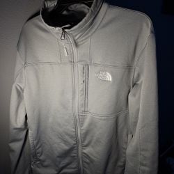 northface sweater