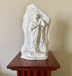 Grecian Woman Statue