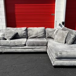 Modern Gray L Shaped Sectional*FREE DELIVERY 🚚 