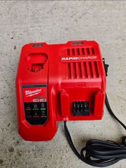 Milwaukee 18v Rapid Charger Brand New