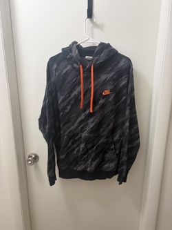 Nike Camo Hoodie