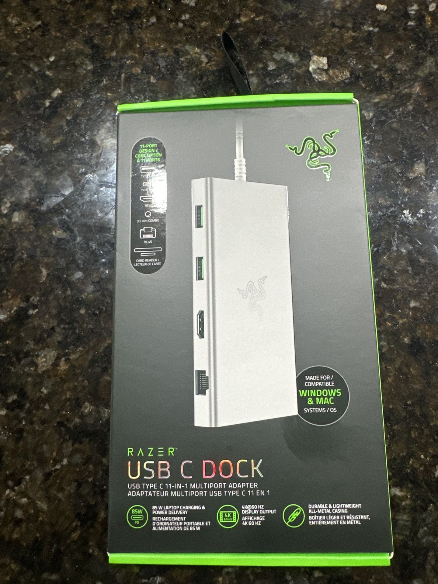 Razer USB-C Dock (11-in-1 Multi-Port Adapter)