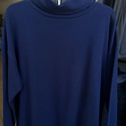 Lands End Ladies Sweater 