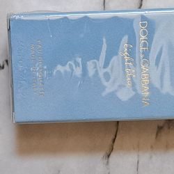 NEW & SEALED " DOLCE & GABBANA LIGHT BLUE WOMAN'S PARFUM SPRAY 35$