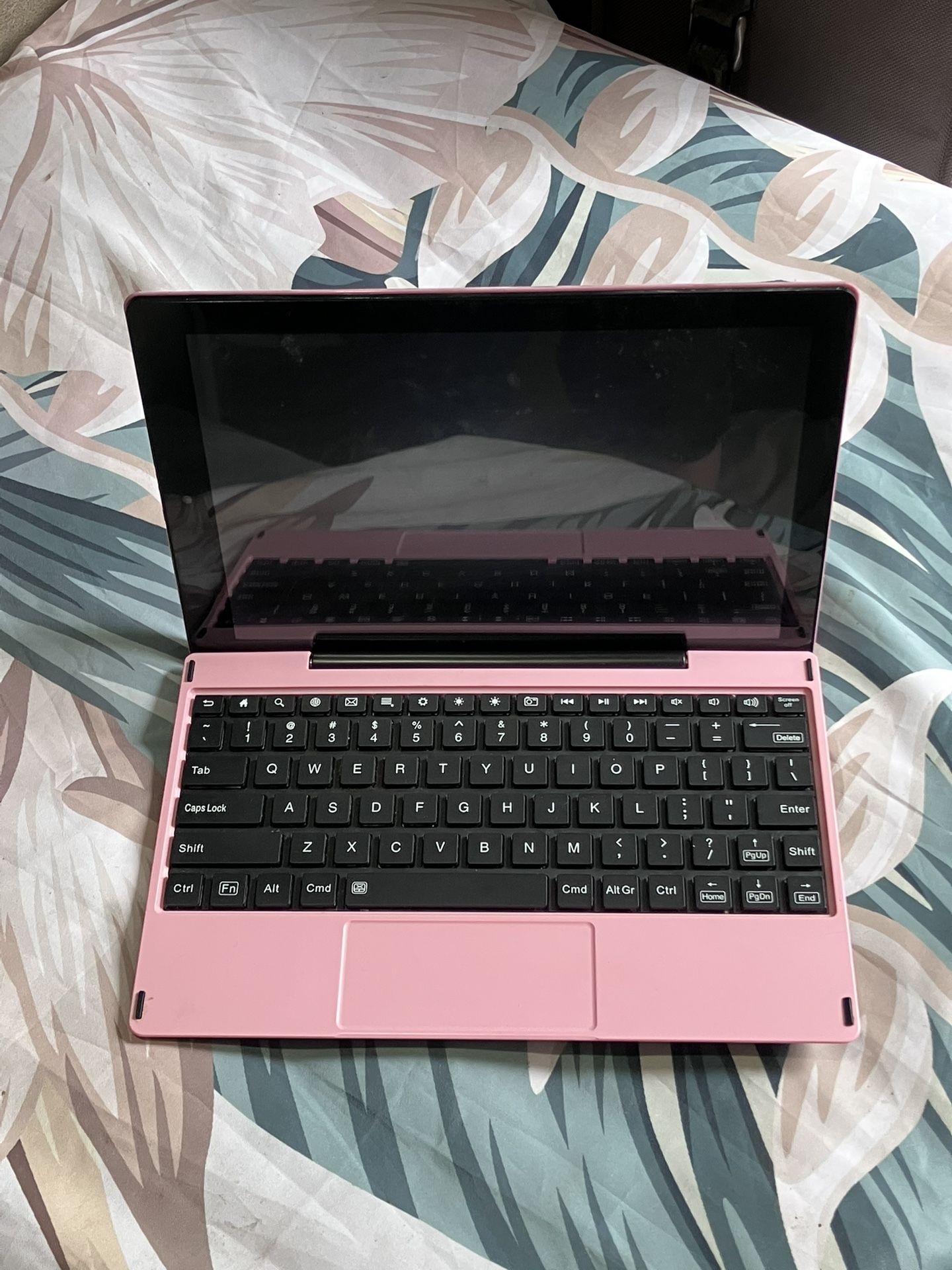 RCA 10 Viking Pro Touchscreen W/ Detachable Keyboard