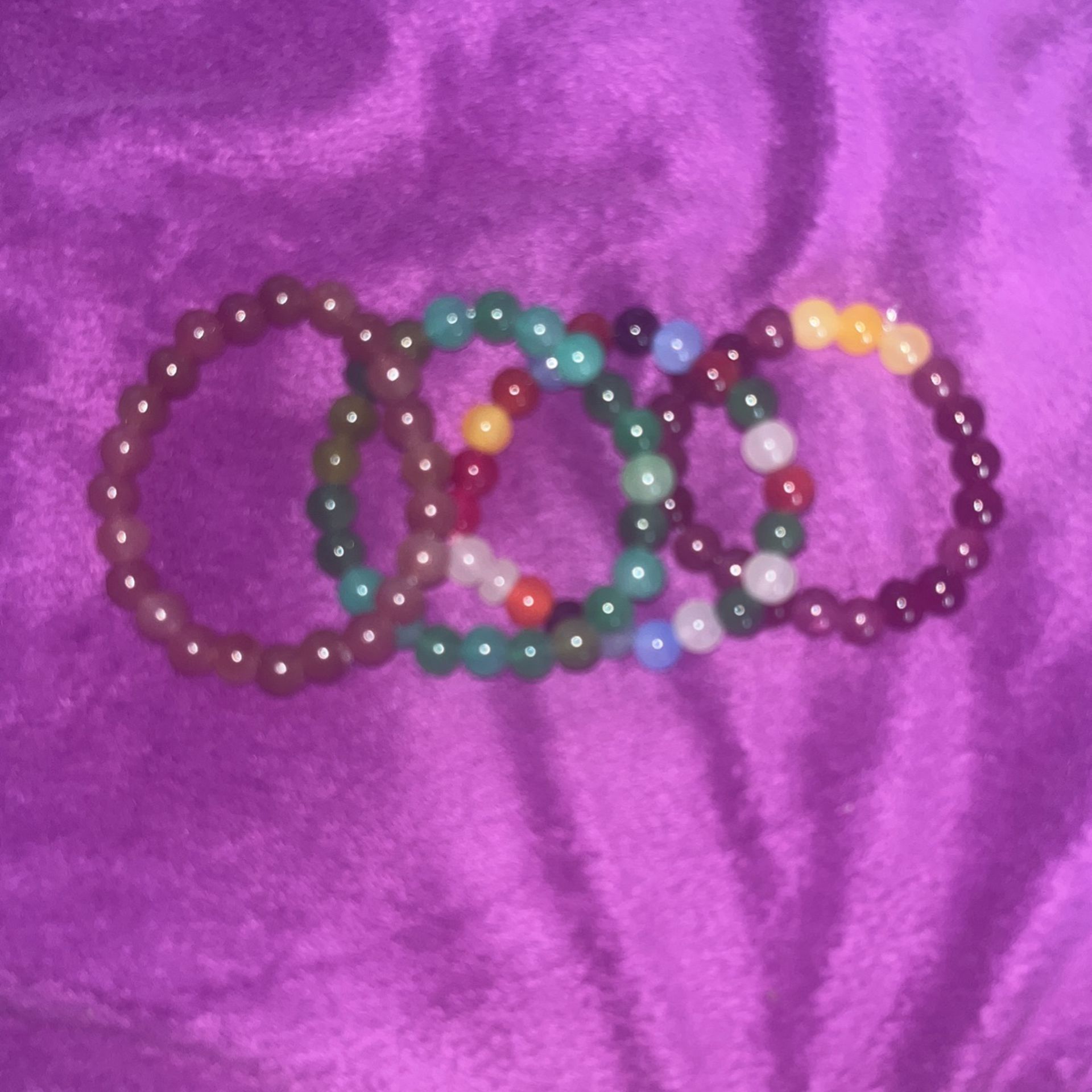 Random bracelets for free