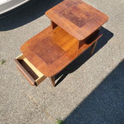 End Table With Drawer 
