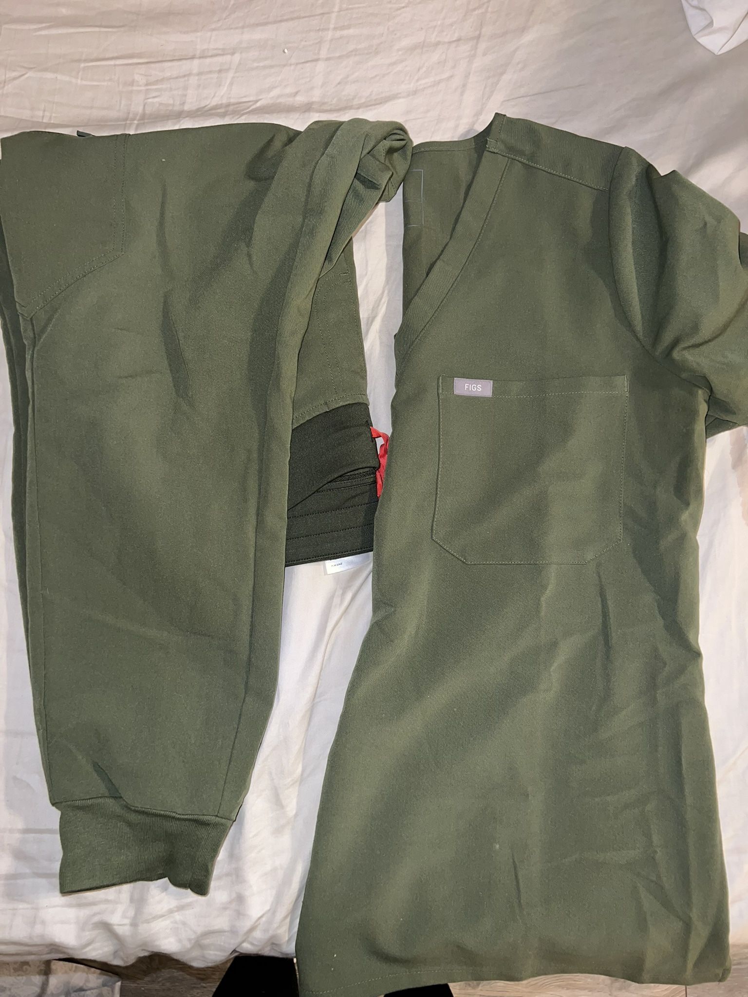 Green FIGS Scrubs