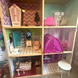 American girl Dollhouse