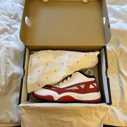 Jordan 11 Retro Low IE White /Gym Red