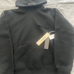 Black XS Ess Hoodie