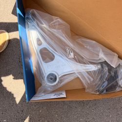 Control Arms Acura MDX 2014 (Izq + Der) NUEVOS 🔥