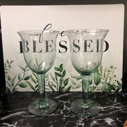 Oversized Wine 🍷 Glasses