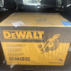 Dewalt 12 in. Double Bevel Sliding Compound Miter Saw
