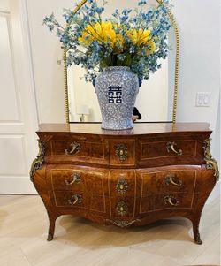 Elegant Vintage Bombay Chest French/European Style