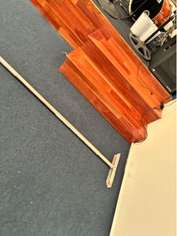 Carper Flooring  / Carpeta y piso