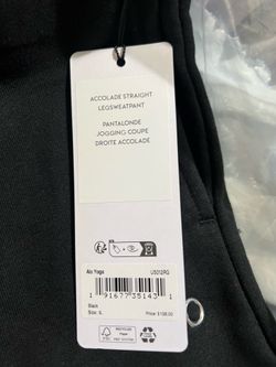 Brand new black ALO men sweatpants in XL