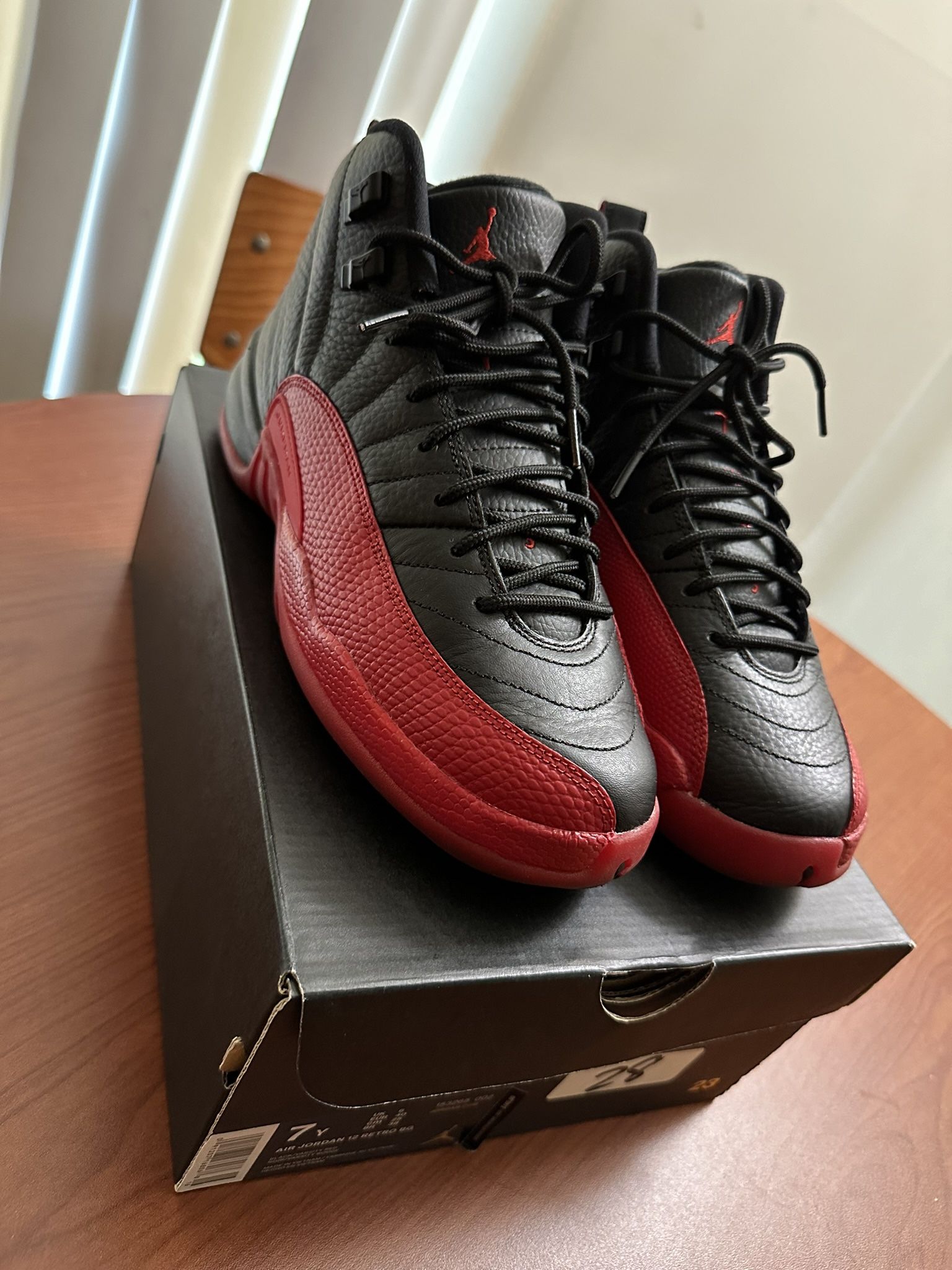 Jordan Retro 12 Flu Game 7Y “2016 Release”